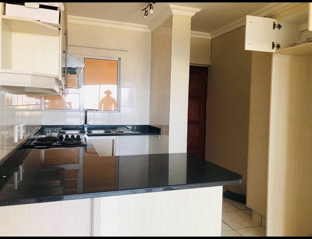 2 BEDROOM APARTMENT FOR SALE IN MANABA BEACH